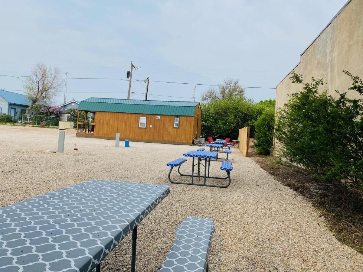 Walleye Rentals Glendo Exterior photo